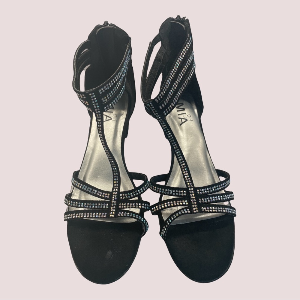 MIA girl shoes